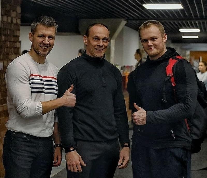 Андрей Ганин с друзьями