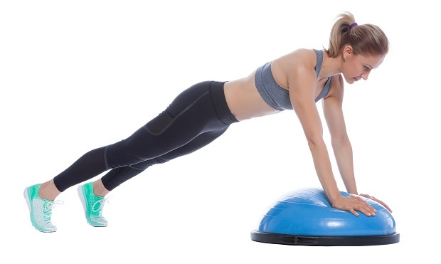 отжимания на трицепс на bosu